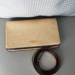 Coach wallet on chain
